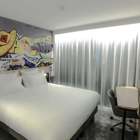 Arena La Defense 酒店