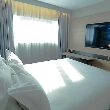 Hotel Arena La Defense