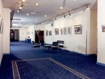 Arena La Defense 3*