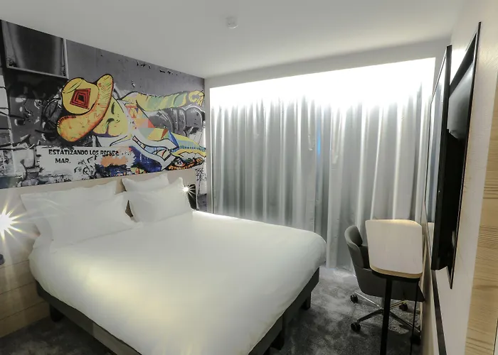 Arena La Defense Hotel