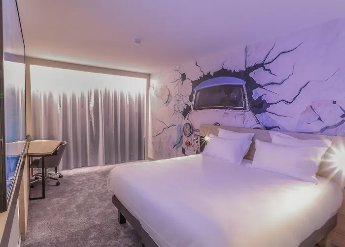 Hotel Arena La Defense Nanterre