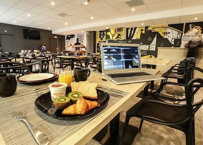 Arena La Defense Hotel