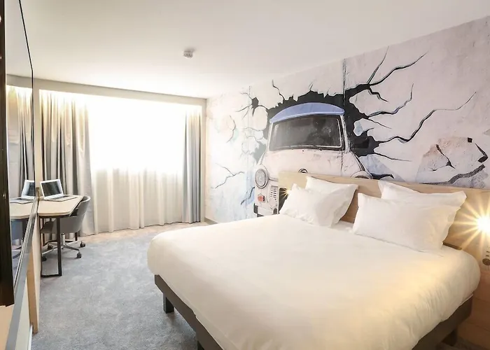 Arena La Defense Hotel